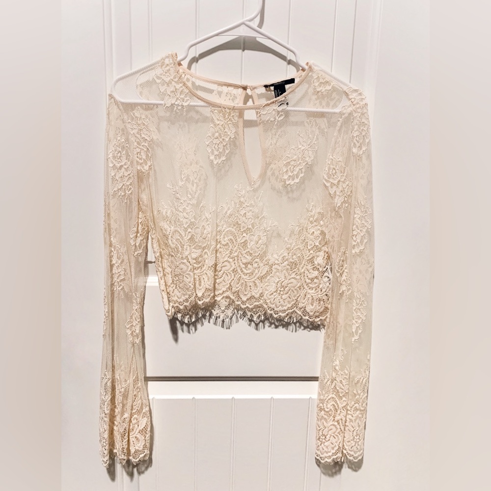 Lace Cropped Long Sleeve